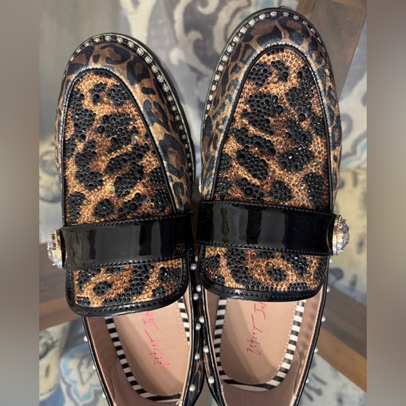 Betsy Johnson Braylon Leopard Print Loafers Size 9 - Picture 5 of 8